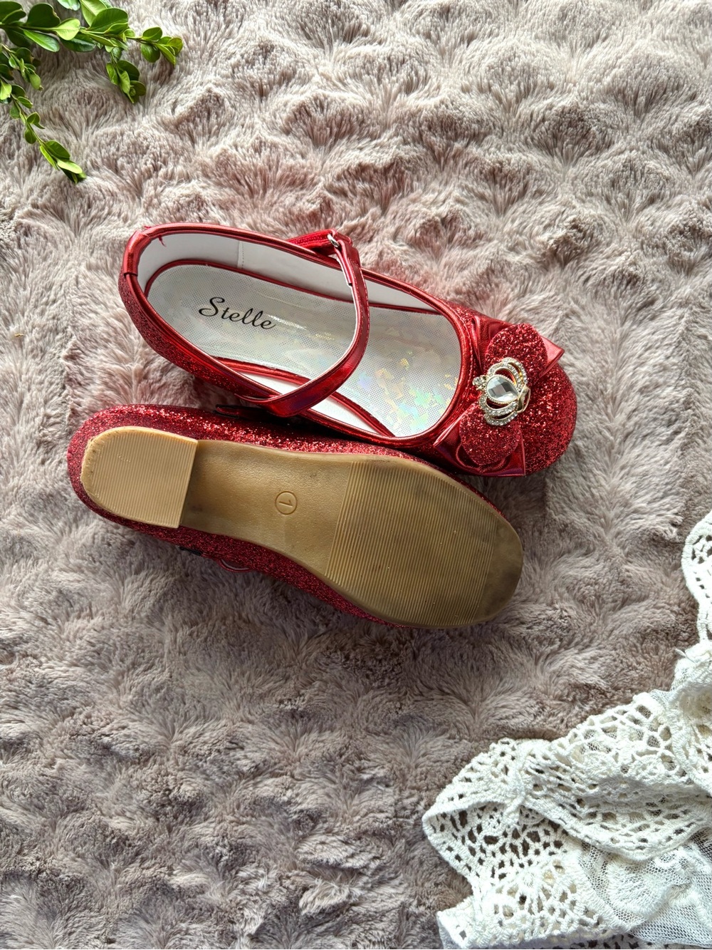 Stelle Red Sparkle Princess Heels w/ Gold Rhinestone Crown – Girls Size 2 - Picture 7 of 9